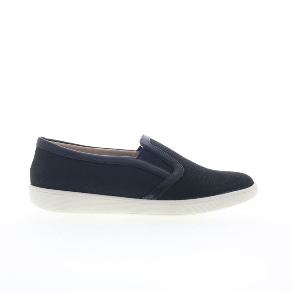 Trotters Womens Alright Black Shoes (NWT)